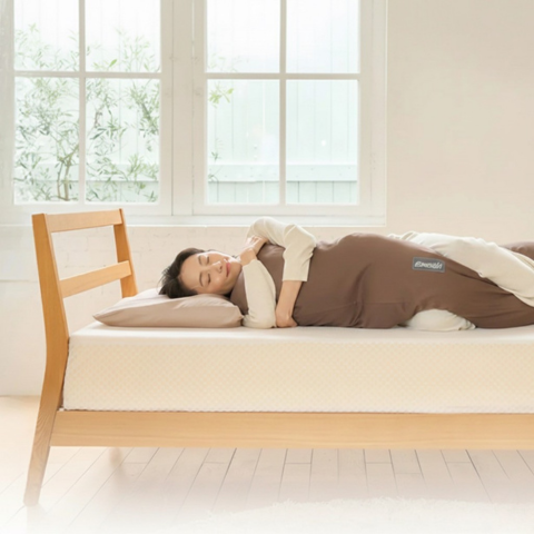 呼吸するマットレス ／眠るたび美しく、極上の体圧分散【EsmeraldA 】