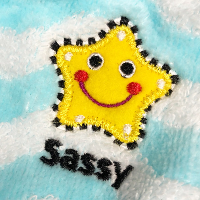 Sassy サッシー 出産祝いセット 5点セット タオル ビブ ラトル 歯固め ギフトセット 知育玩具【すぐ使えるギフトグッズ詰め合わせ 売れ筋 ギフトセット】 出産祝い 内祝い 誕生日 お祝い プレゼント ギフト クリスマス